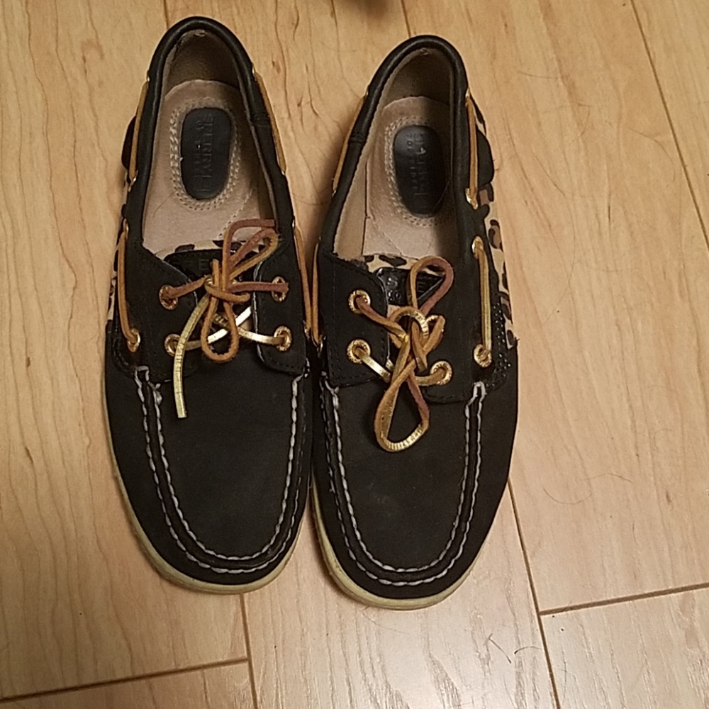 Sperry topsiders
